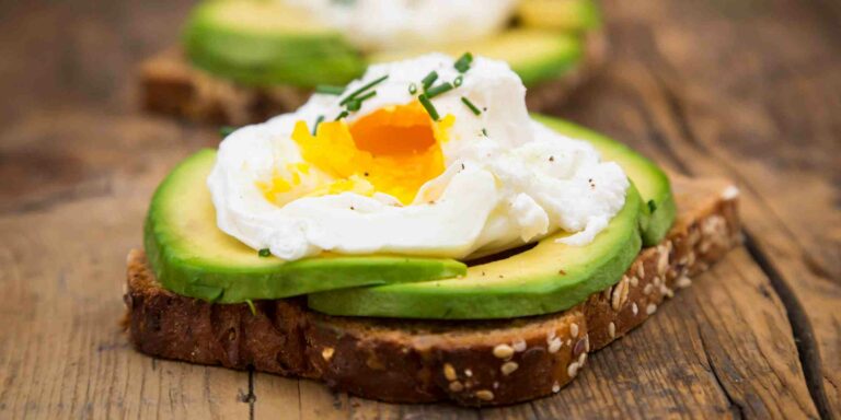 11 Weight Loss Breakfast Foods to Help You Start Your Day Right